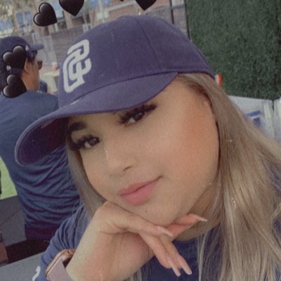 RuthSpoiler97's tweet photo. #NewProfilePic https://t.co/9iCEAlqeV3