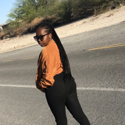 michellenkape08's tweet photo. #NewProfilePic https://t.co/CScLNbVfN6