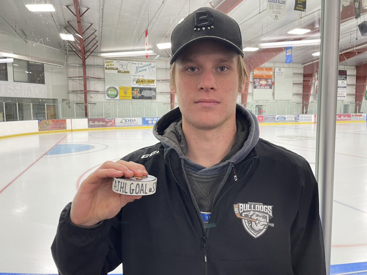 Congratulations to forward Connor Poffenroth on scoring his first AJHL goal Saturday in Spruce Grove. 🐾