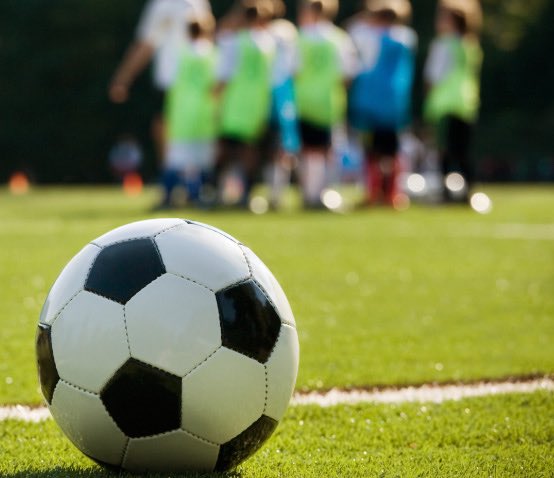 SWCommunityFC's tweet photo. We’re delighted to reveal that, after a long Covid related hiatus, we have 8 new @FA L2 qualified coaches:

Adam O'Sullivan
Alex Dutton
Dave Carver
Dan Barden
Graham Copping
John Williams
Nigel Keating
Lee Chapman

Well done gents - the time and effort has paid off. 👏👏⚽️🔴⚫️ https://t.co/3bjuOVqAaT