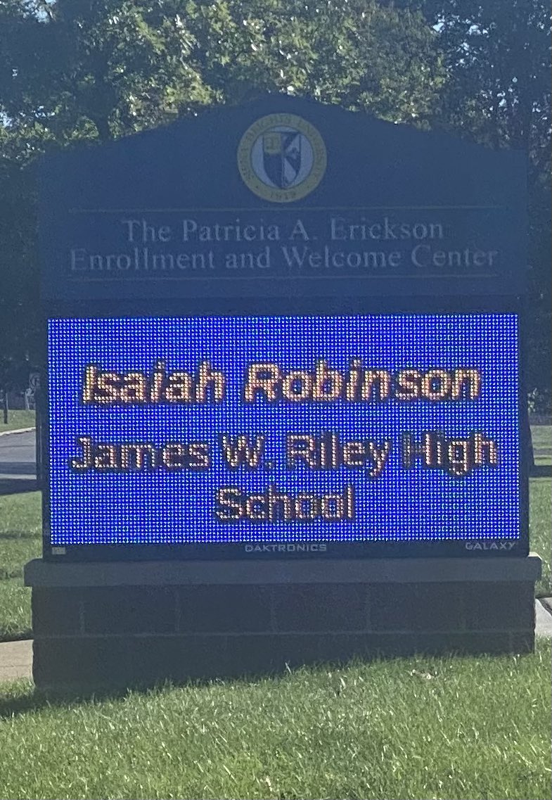 Isaiah Robinson (@irobinson2111) on Twitter photo Blessed and honored to receive an offer to further my education and athletic career. Thank you <a href="/coachjonny4/">Jon Hovermale</a> <a href="/CoachJPechota/">Joe Pechota</a> <a href="/BenardAaron/">Aaron Benard</a> <a href="/RileyWildcatsBB/">Riley Wildcat BBall</a> <a href="/ZT17Hoops/">Zak Tyler</a> <a href="/Nick_Baumgart/">Nick Baumgart</a> Blessed and honored to receive an offer to further my education and athletic career. Thank you <a href="/coachjonny4/">Jon Hovermale</a> <a href="/CoachJPechota/">Joe Pechota</a> <a href="/BenardAaron/">Aaron Benard</a> <a href="/RileyWildcatsBB/">Riley Wildcat BBall</a> <a href="/ZT17Hoops/">Zak Tyler</a> <a href="/Nick_Baumgart/">Nick Baumgart</a>