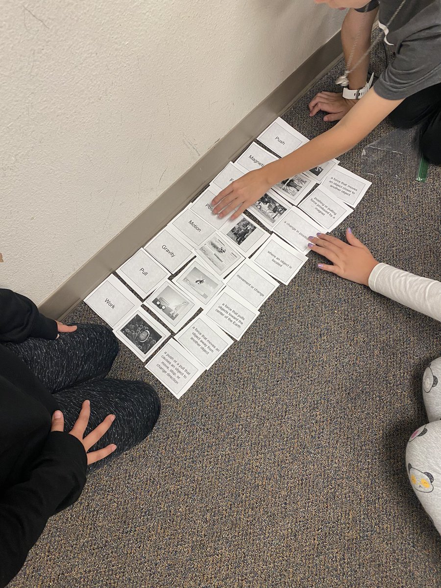 KutacTonya's tweet photo. Third graders test their knowledge of science vocabulary doing vocabulary magic! @TadlockElem #tadlocklearns #FISDelemscience https://t.co/vKnrR7Zr8Z