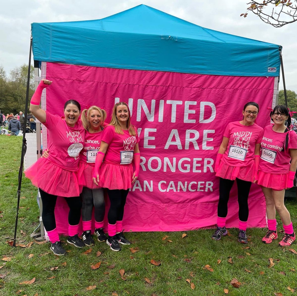 wendyward7's tweet photo. #raceforlife #Friends #heatonpark #muddyrun #cancerresearchuk  fabulous day raising funds for charity xx https://t.co/iP3anKrHQW