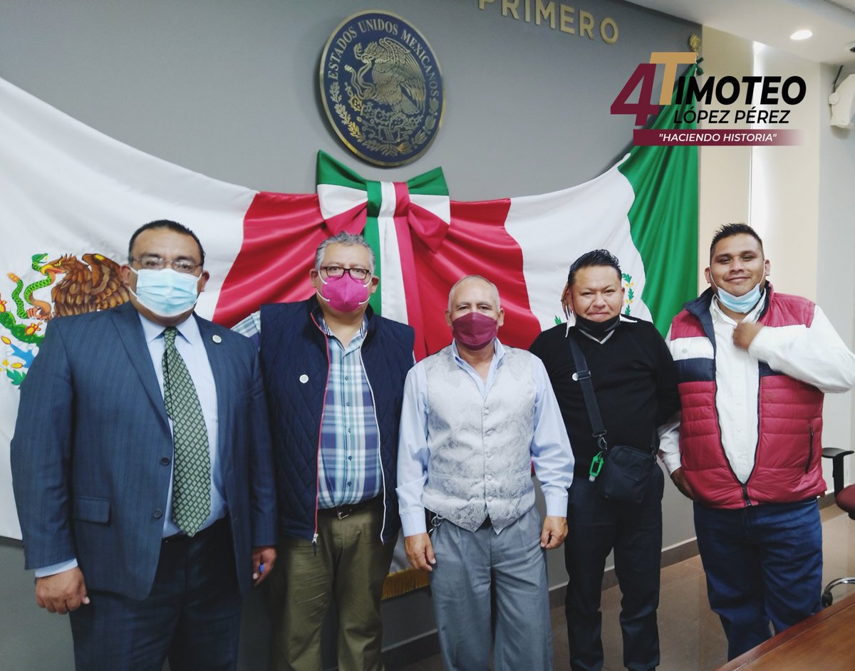 TimoLopezPerez's tweet photo. Seguimos en el @CongresoHidalgo, junto con mi equipo de trabajo y el secretario técnico Juan Cruz Simón, nos estamos preparando para la Instalación, el próximo martes 26, de la #ComisiónDeAdultosMayores la cuál tendré el honor de presidir. 
#TimoEsPueblo. https://t.co/v5NrHUnxgx