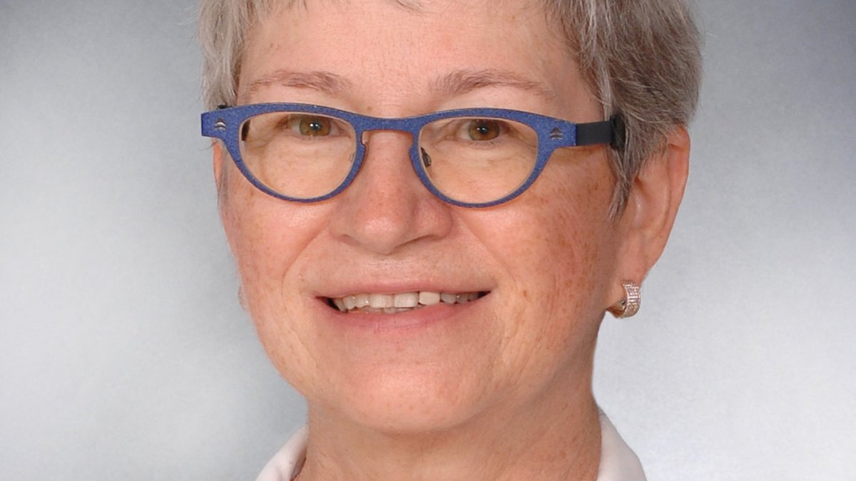 Congratulations to @UofCincy College of Medicine Professor of Surgery Dr Elizabeth Shaughnessy on her installation as president of the Association of Women Surgeons! <a href="/DrBethS1/">Beth Shaughnessy, MD, PhD, FACS, FSSO</a> @womensurgeons <a href="/WIMS_UC/">UC #WIMS + Women in Medicine & Science (+Allies)</a>