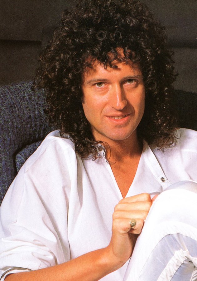 Brian May, 1985. Photo by Koh Hasebe.