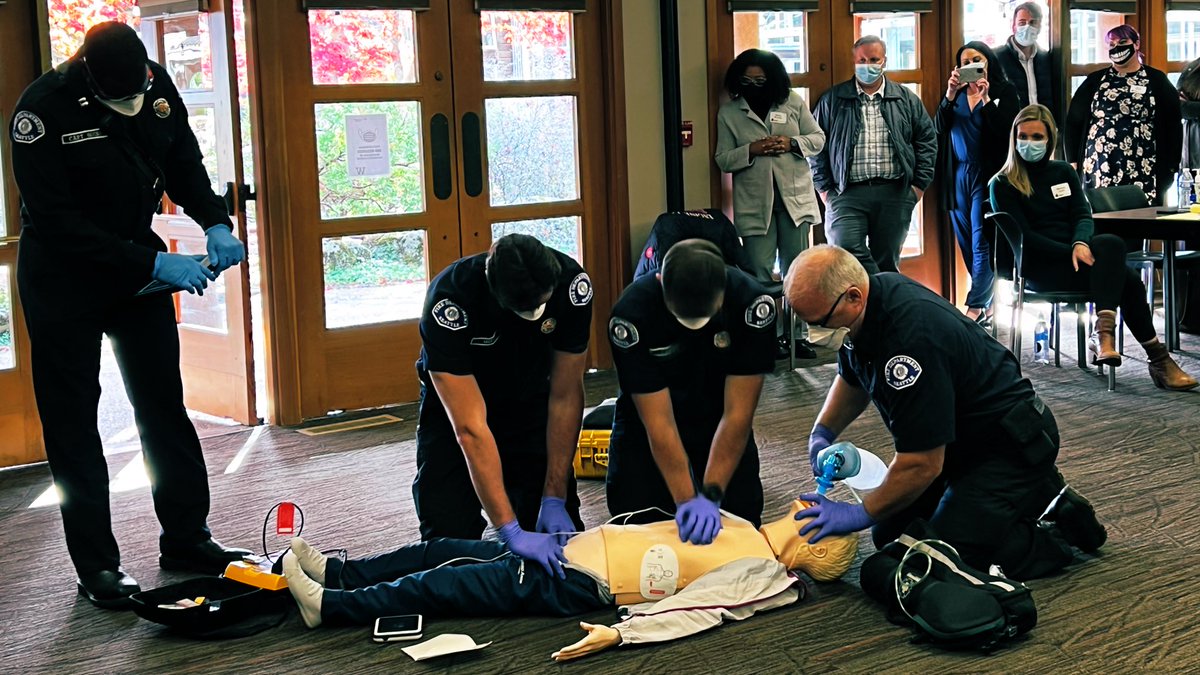 Want to know why <a href="/SeattleFire/">Seattle Fire Dept.</a> <a href="/KingCountyWA/">King County, Washington</a> has incredible cardiac arrest outcomes? At today’s high-performance CPR demo <a href="/ResuscAcademy/">ResuscitationAcademy</a>, this crew received 99% on CPR and ventilations overall, and how does the Captain react? “We have room for improvement.” 💪 Every gain counts.
