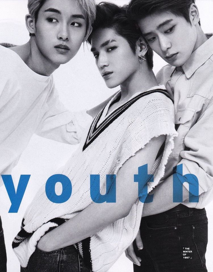 jenrenification's tweet photo. this winwin, taeyong and jaehyun exists?!?!?! https://t.co/B3KmYPQEjv