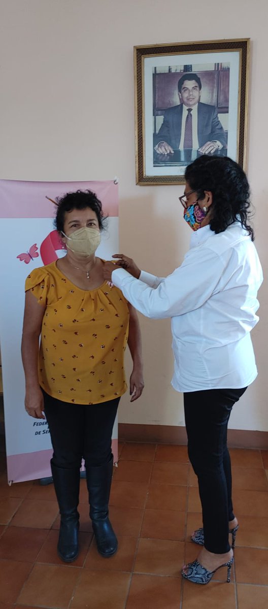 LuzMaria0521's tweet photo. Cada 19 de octubre se conmemora el Día Internacional del Cáncer de Mama en un 
intento por sensibilizar a la población a nivel mundial sobre la importancia de realizar un 
examen de mamas. @agusaviles1 @valenzo14 @palomitarelowde @FEDESSP @CarlosCruzCas11 https://t.co/RmuQIA4nzF