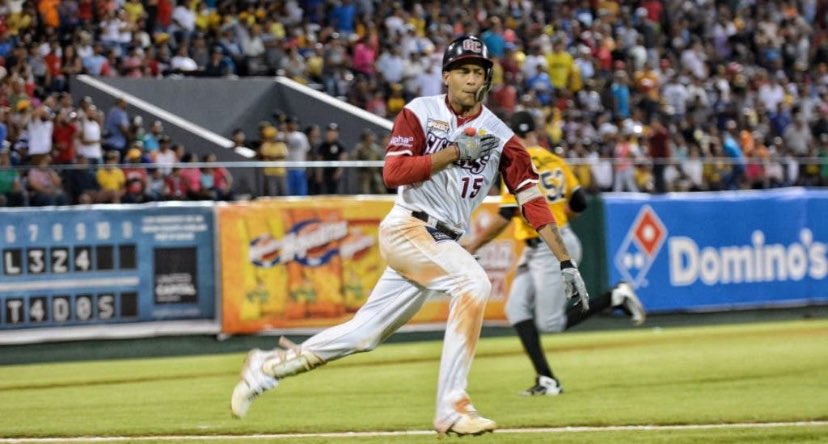 Gigantes_Cibao's tweet photo. ¡El Rayo! ⚡️
Nuestro José Sirí estará como CF y 8vo al bate en el tercer partido de la Serie de Campeonato de la Liga Americana.
¡Éxitos caballo! 🐎
#SiguiendoTusGigantes https://t.co/z45gyLQvac
