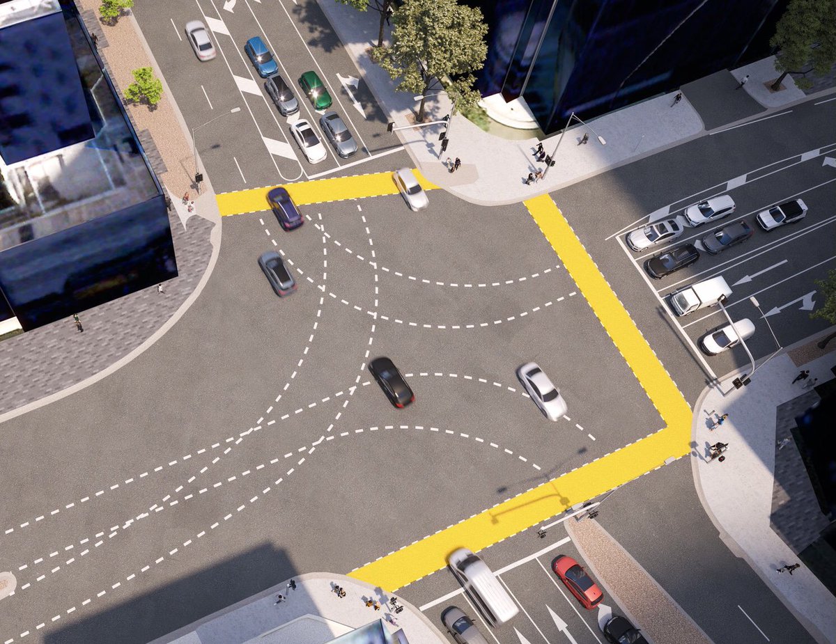 NormanHermant's tweet photo. As a #pedestrian, this ‘upgrade’ for #CityRd / #PowerSt intersection in #Southbank in wearily familiar.
Walking from corner A to B? You have to cross three times.
Pedestrian traffic is like water - it should flow in the most direct way. Often ignored IMO.
@cityofmelbourne https://t.co/yQT8leFjbc