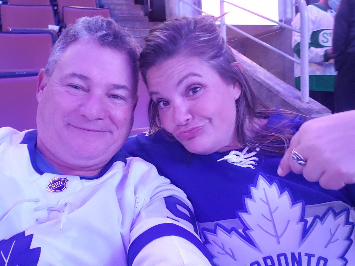 rogerfavero's tweet photo. Go Leafs Go #leafsforever https://t.co/VufSLGwXlw