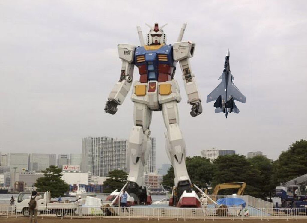 大体の人が想像するガンダムと戦闘機のサイズ感と実際に比較してみたサイズ感の落差が激しすぎた Togetter 大体の人が想像するガンダムと戦闘機のサイズ感と実際に比較してみたサイズ感の落差が激しすぎた Togetter
