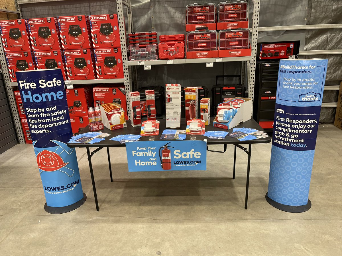 Not all heroes wear Capes! #BuildThanks #LowesThanksHeros @D_Strickler2458 <a href="/Lillianatlowes/">Lillian Johnston</a> <a href="/BenitoKomadina/">Benito.Komadina@Lowes</a>