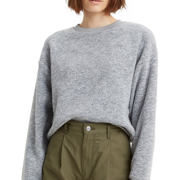 Amyrose025's tweet photo. So good I had to share! Check out all the items I'm loving on @Poshmarkapp from @KathyThatcher12 #poshmark #fashion #style #shopmycloset #eileenfisher #levis #patagonia: https://t.co/xyClpaoAhj https://t.co/QkUjB0S1Wc