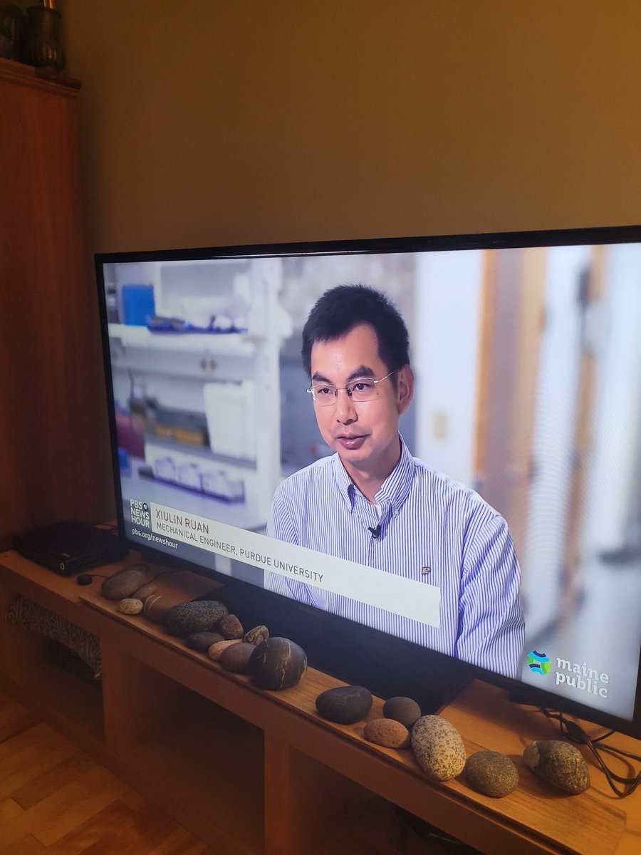 emma_ea_ambrose's tweet photo. So cool to see the segment about @PurdueEngineers professor Ruan's white paint, which could help combat climate change, on @NewsHour !! https://t.co/V0vQmHjMHm