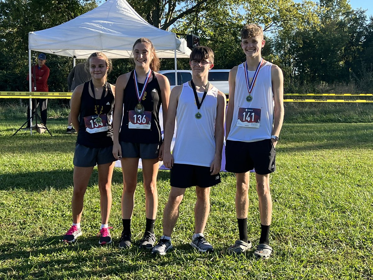 Great work tonight from the cross country team. All four placed in the top 25 in the GLCC Series Championships!! 🏃🏼‍♂️🏃🏻‍♀️🏅
