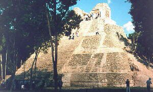 #OthonPBlanco En el municipio de Othón P. Blanco los primeros ocupantes de la región fueron los mayas. Se sabe que los mayas itzáes, que penetraron a la península al decaer la civilización Clásica maya <a href="/_MariaRangel14/">Maria Rangel</a> <a href="/omaralpuche/">omar alpuche leal</a> <a href="/ShaeilyMedina/">Shaeily Medina</a> <a href="/lauraal13308177/">laura alvarez</a>