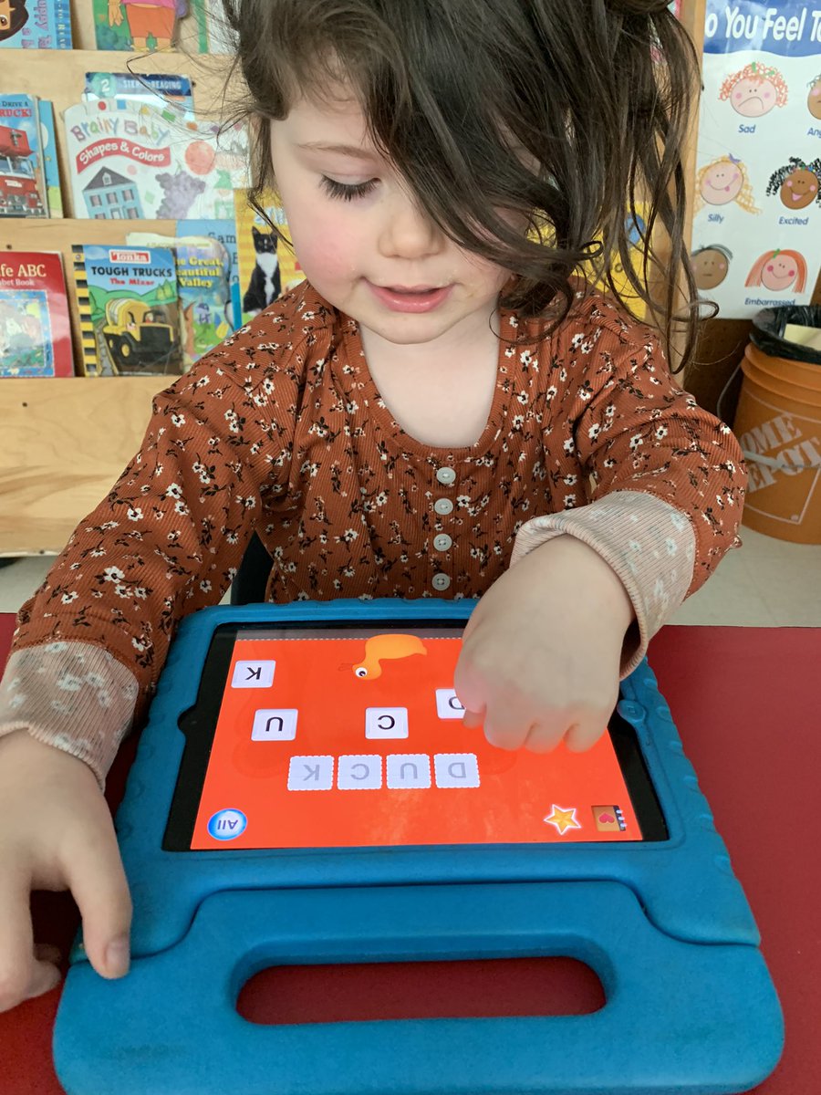 SELassessment's tweet photo. Working on our literacy skills! ✏️📚 https://t.co/nWOpcX1MUJ