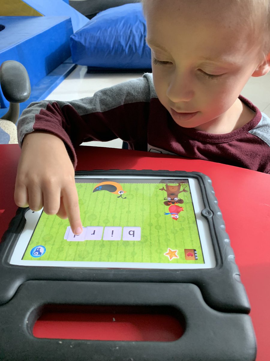 SELassessment's tweet photo. Working on our literacy skills! ✏️📚 https://t.co/nWOpcX1MUJ