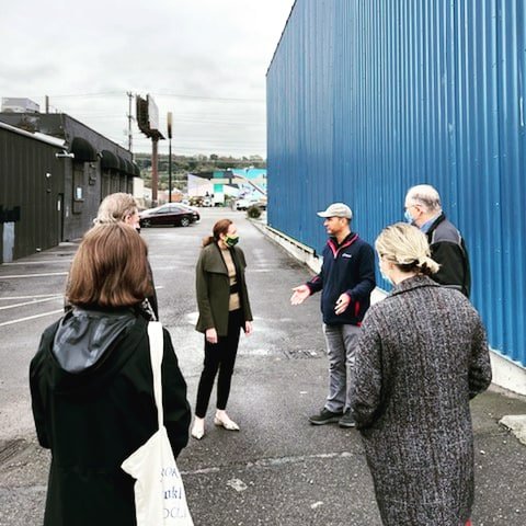 NeighborsForAnn's tweet photo. Hearing out SODO small business owners who are looking forward to a safer Seattle.
#leadernotatweeter #sodo #Seattle #seattlecityattorney #istandwithAnn #publicsafety #smallbusiness https://t.co/9sXhFgf8l0