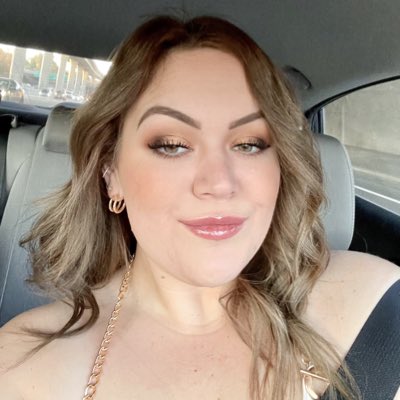 jillianvdb's tweet photo. #NewProfilePic https://t.co/4bBHAOAa4t