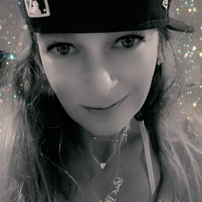 She is a rare soul, she has this infectious energy that makes you want to run next to her, she belonged<a href="/tag/rarebreed"class="tags"><span>#rarebreed</span></a><a href="/tag/infectioussoul"class="tags"><span>#infectioussoul</span></a>
