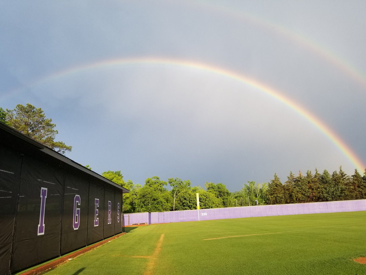 HS Baseball Fields Of America! tweet media