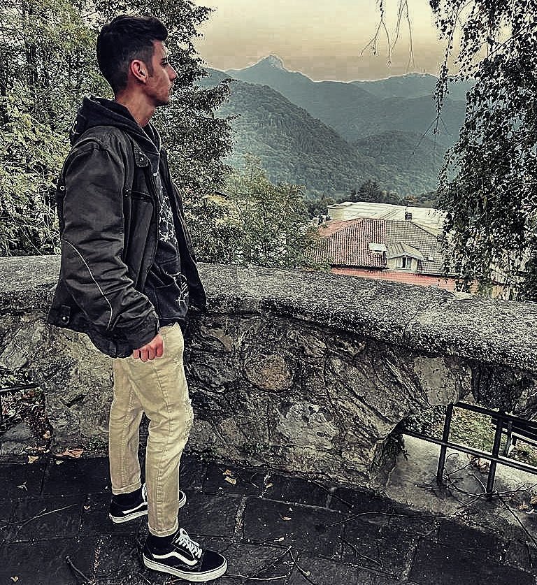vincerewears's tweet photo. ZEUS JOGGER PANTS 🔥

Tap link on bio 💥 
Instagram acc: vincerewears https://t.co/i6haKg6rSy