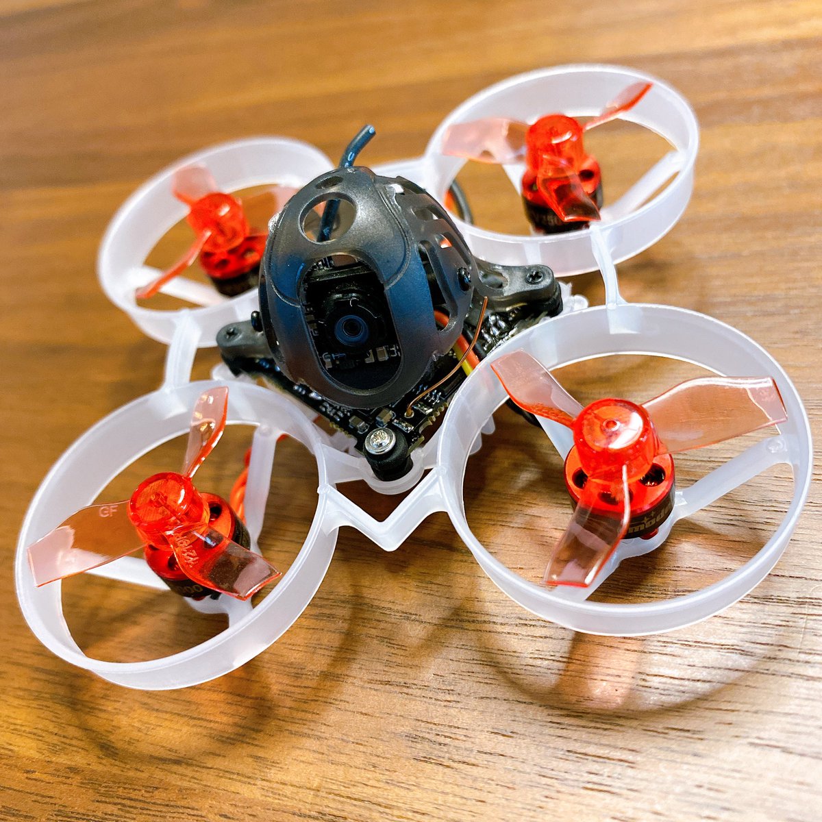 mobula6購入しました！

予備機体
実験機体
レース機体

そして、かわいいなぁ〜と可愛がるための機体

として頑張ってもらいます😎