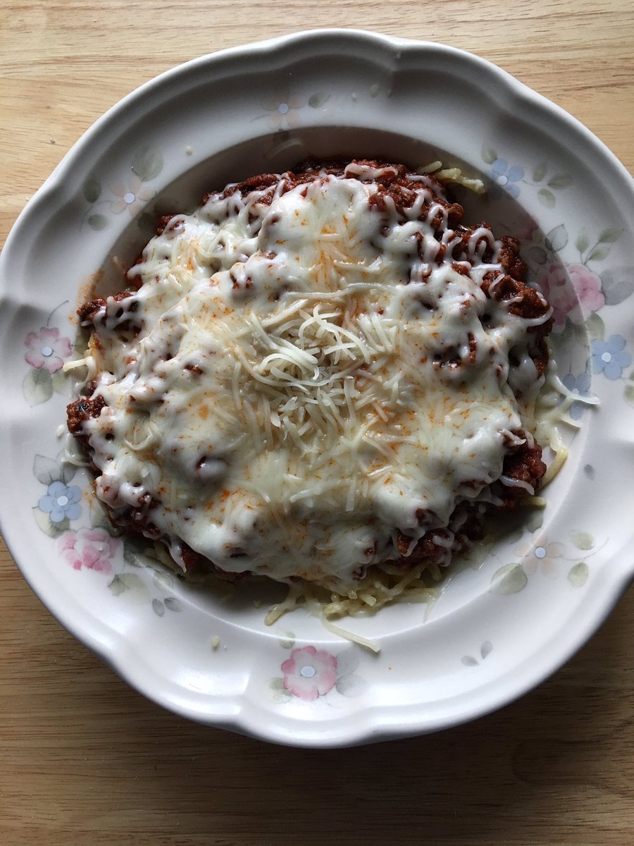 _CoolBlueReason's tweet image. Made spaghetti for dinner. I like mine with lots of cheese on top