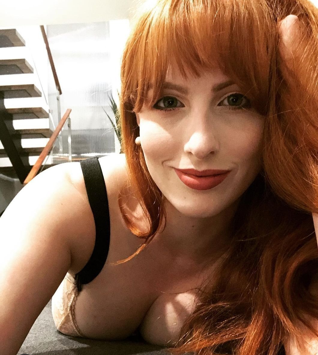 lilbrownball's tweet photo. Wishing the happiest of birthdays to the beautiful @alexharpermodel https://t.co/saGE2MVhnh
