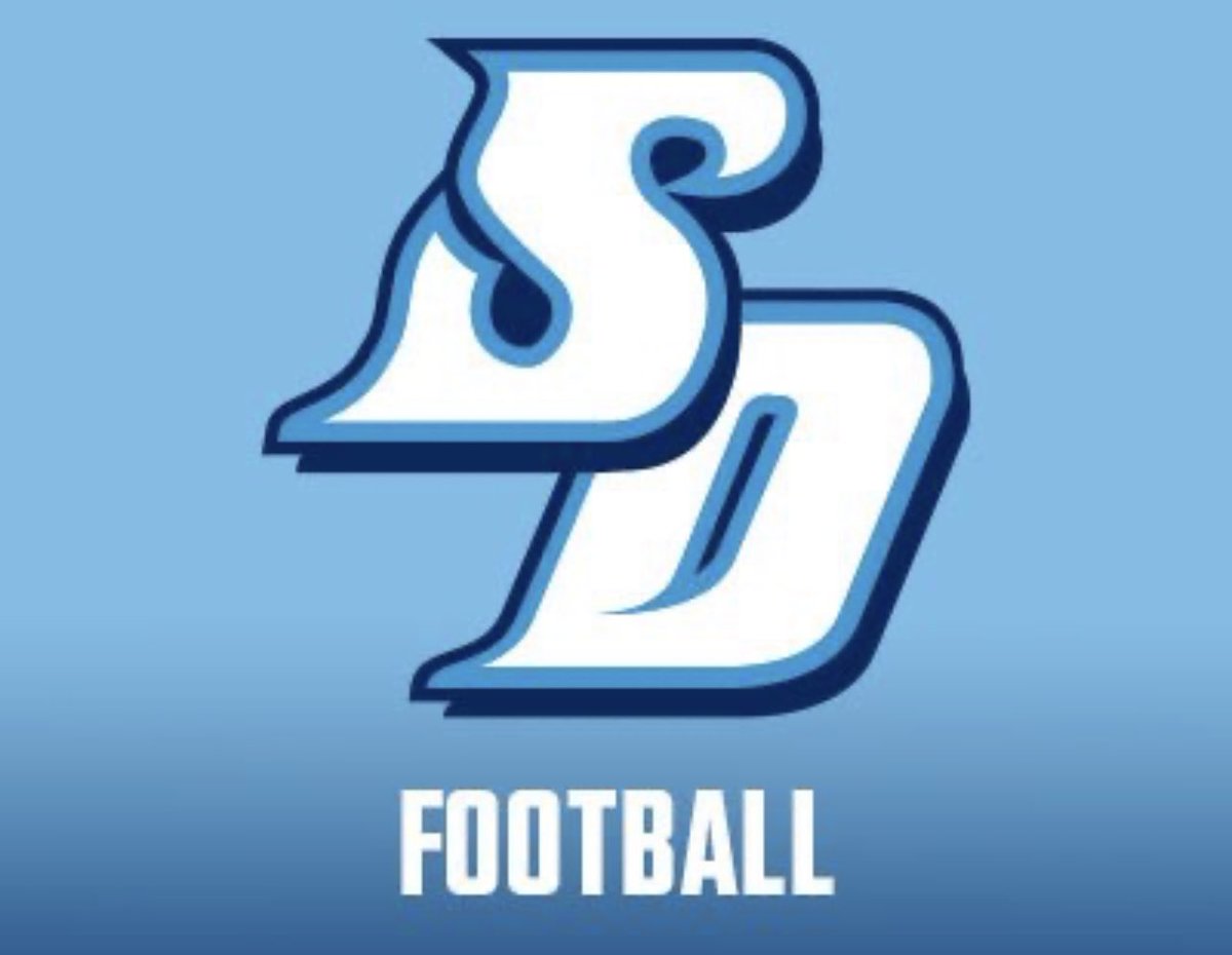 ClementsFisher's tweet photo. After a great talk with @coach_MAponte I am grateful for an offer to the University of San Diego!! Special thanks to @CoachBobbyJay https://t.co/uHD9DAEnIa