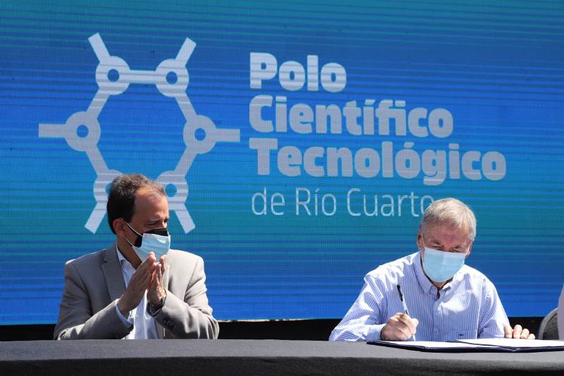 INFOPYMESARG's tweet photo. El Polo Científico Tecnológico Río Cuarto jugará un rol fundamental en la atracción de empresas y talento con la consiguiente creación de empleo especializado y de impacto en el territorio… lee+ https://t.co/XaywN0rcaS

#tecnología #riocuartocba https://t.co/c4RUN6EzPu