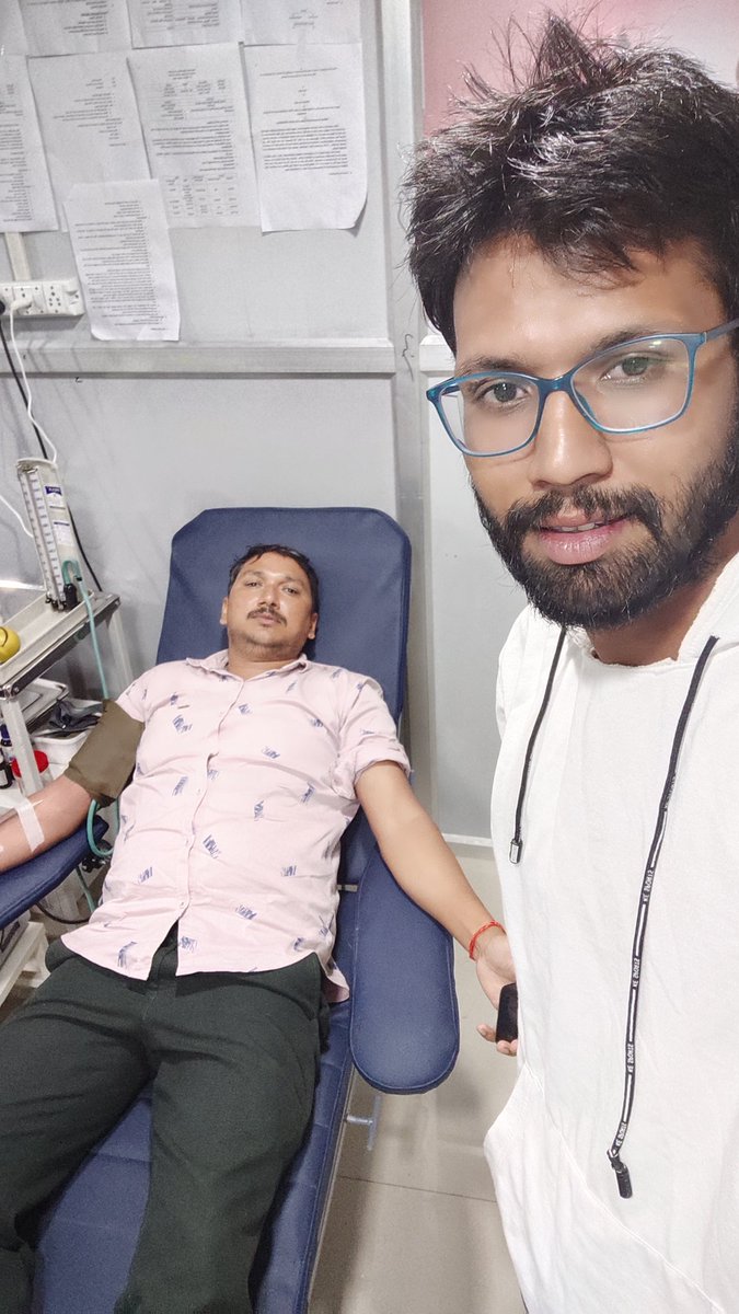 5th SDP Donation In Agra Dengue Patient , And with Patient Family Donation 💞 Please Support Dear Friends Nd Donate Blood 💞🙏 #TeamKoshish #donateblood #Maahi