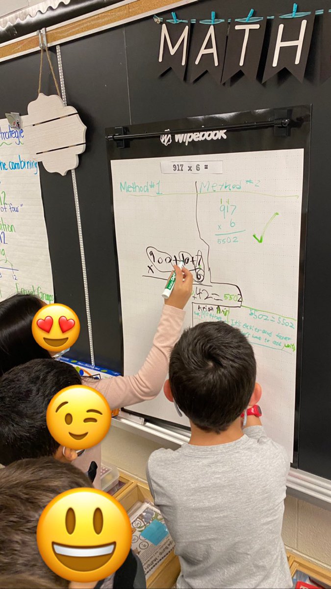 MrsBonura's tweet image. Ss working in ACTION as they solve multiplication questions using the distributive property and standard algorithm strategies. #threepartmathlesson #verticalspaces @Wipebook @WellingtonYRDSB @YRDSBmath #comprehensivemathprogram