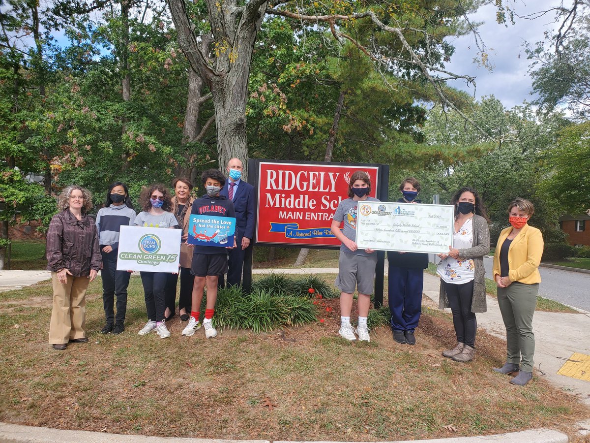 MsValentineRMS's tweet photo. Today we were awarded second place for the #cleangreen15 and $1500 for our outdoor initiative.  @BaltCoGov @foundationbcps @BarishSeth @TeamRidgely @RidgelyMSPTA @MAEOE_MD @CbyersChristina https://t.co/ul4mnzdme6