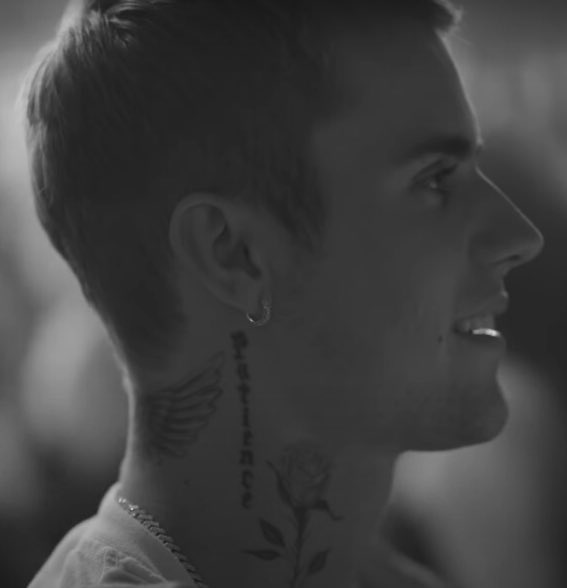 availablebiebzs's tweet photo. Justin Bieber looks so happy and healthy https://t.co/LCVRPO8tpj
