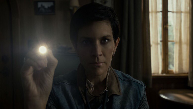 GroundhogJay_'s tweet image. Seriously. I know I’ve raved endlessly about #MidnightMass over the last few months but I’m still in awe how it depicted the world being saved by two Muslim characters, a domestic abuse survivor, a lesbian woman of science, and other such people rarely given a heroic light.