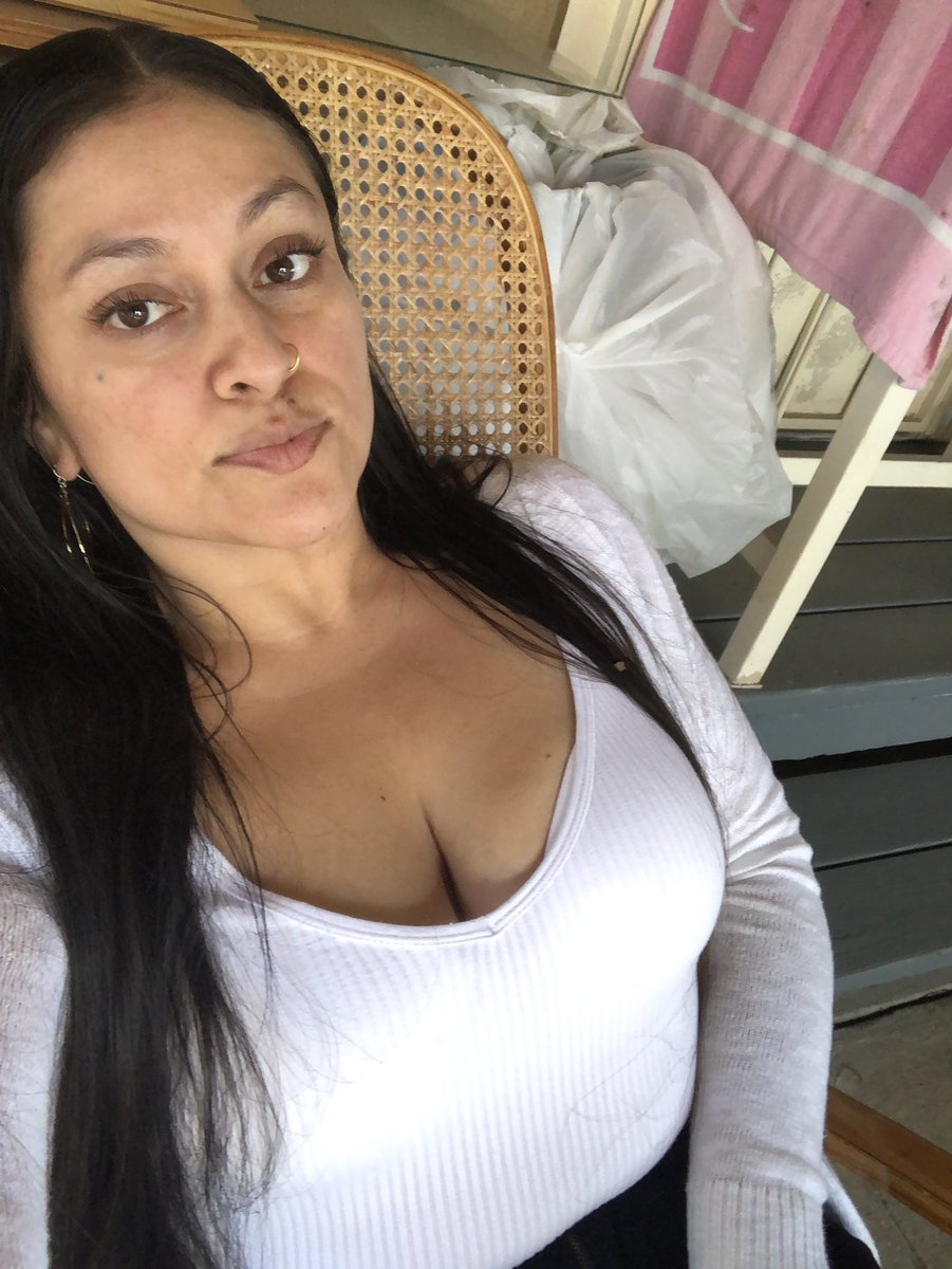 Tscorpio415's tweet image. #HappyMonday #shortweek #bdayweekendcoming #lastmondayas39