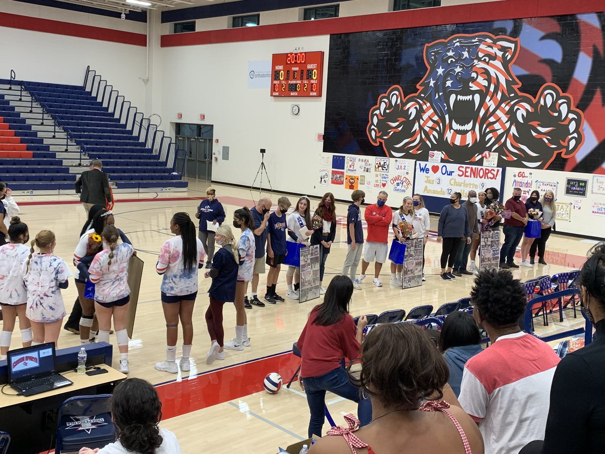 Lindsay Fitzgerald tweet media