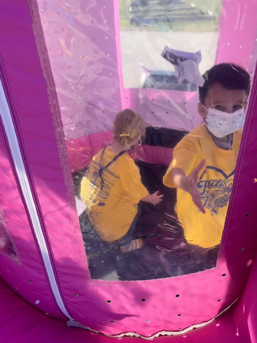 jennhulledu's tweet photo. Thank you, LH PTA! These little lions had a blast at the Roar-a-thon celebration! @LHLionsSMSD https://t.co/ymkjcj4fLq