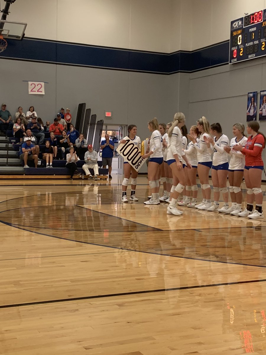 JHS_vball's tweet photo. HUGE SHOUTOUT to our @Avaroth_11 for her achievement of 1000 Digs last week during our Hillsboro game!! KEEP AT IT GIRL!!! 💙🏐💙🏐@FieldLevel @PrepDigMO @STLhssports @myleaderpaper @KJFFSPORTS @rockwoodthunder @R7Activities #sheaintevenourlibero https://t.co/HPbWXXCDSO