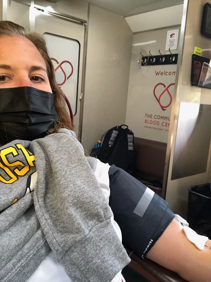 UWOWSoccer's tweet photo. Thank you to all that took time out of their busy lives to help donate to the local community blood center! Our program can’t thank you enough for helping! We spy another coach that helped today too 👀 @UWOMBB #InTheTeam #UWO #Oshkosh #D3Soccer #NCAASoccer https://t.co/Ko7f6kJOTL