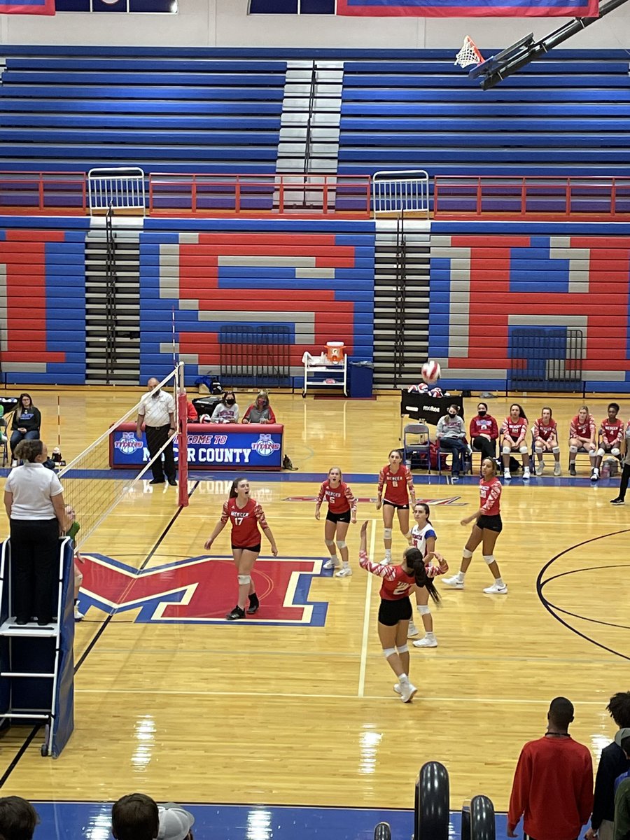 MCSHSTitans's tweet photo. Lady Titans over East Jessamine 3-0. #AlwaysCompete https://t.co/FdALTUvgPV