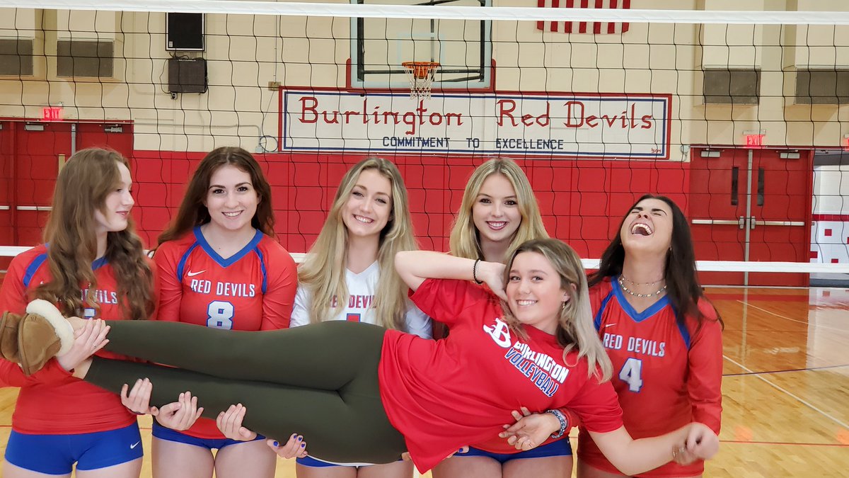 BHSdevilsVolley's tweet photo. Tomorrow is SENIOR NIGHT!!!
Game at 5:30 against Stoneham!! 
😈 👿 😈 👿 😈 
@devs_nation @BHSRedDevils https://t.co/ZBwpIH2K1i