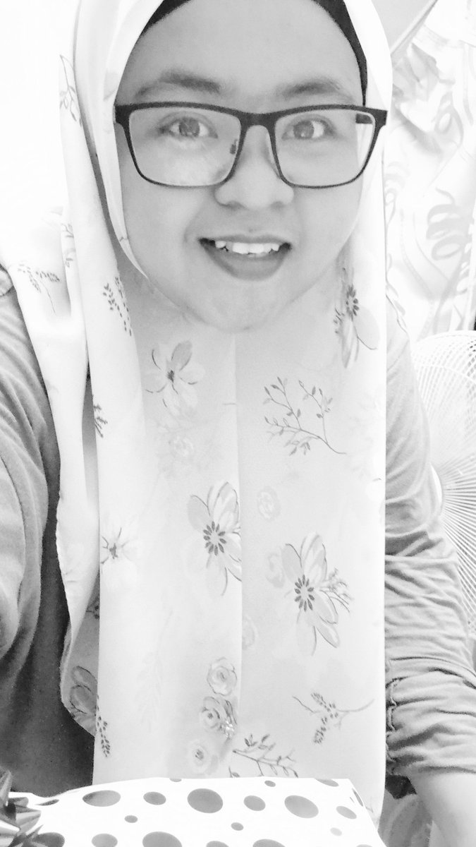 ierajunpyo17's tweet photo. Beauty is power, smile is its sword 😚
Keep smile, make our world shine ✨

#OneItSelcaDay #OISD
@x1official101 @x1members https://t.co/1N0Rz8cSZz