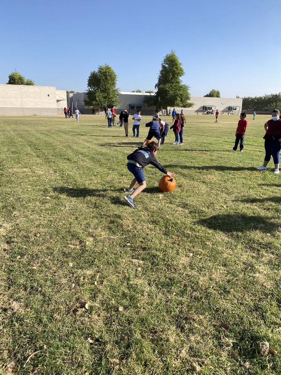 B_ballCoach's tweet photo. I’d say the first day of the Great Pumpkin Roll was a success! 4th&2nd #PhysEdFun #ThisIsHowWeRoll https://t.co/Sl1SyJgfjG