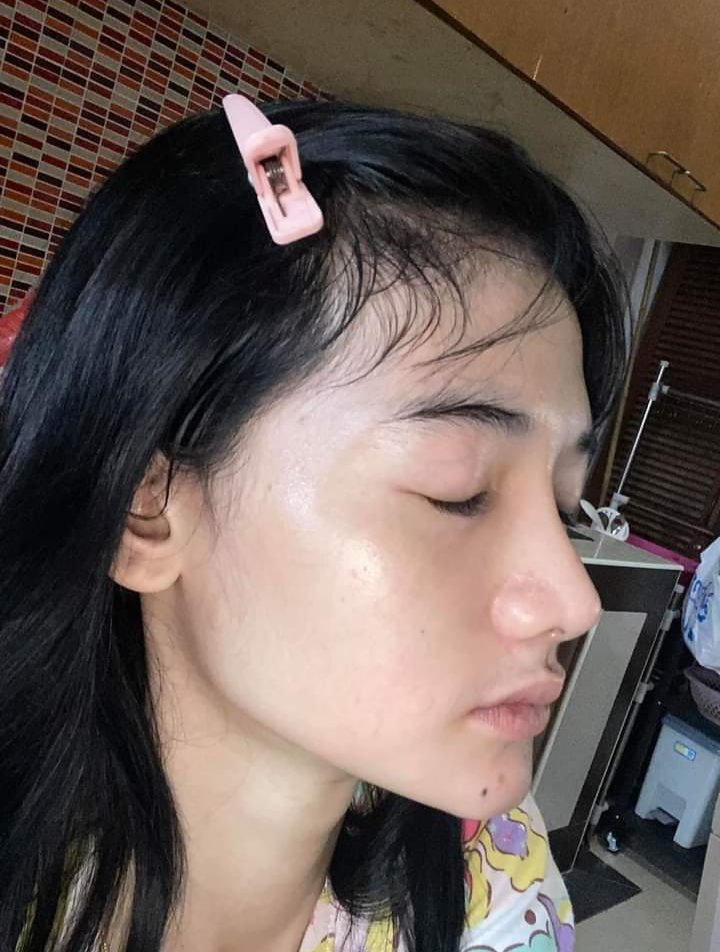NewProflePic's tweet photo. เจ๊แนนอมควยให้ก่อนไปทำงาน ได้แตกใส่หน้า
#เย็ดกับพี่สาว https://t.co/jxeGwcM1FH