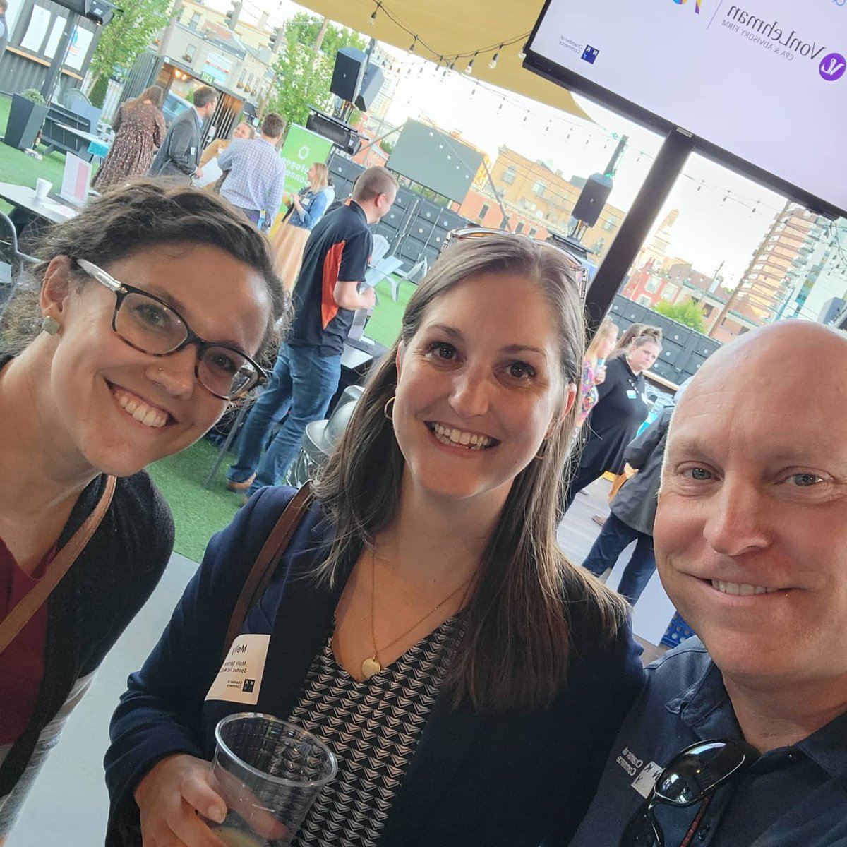bcooperNKY's tweet photo. Thanks to all the young professionals and non profits who came out for the Northern Kentucky Chamber's NKYP "Bourbon and Boards" tonight at the Covington Yard! https://t.co/y3VoGgHWJn
